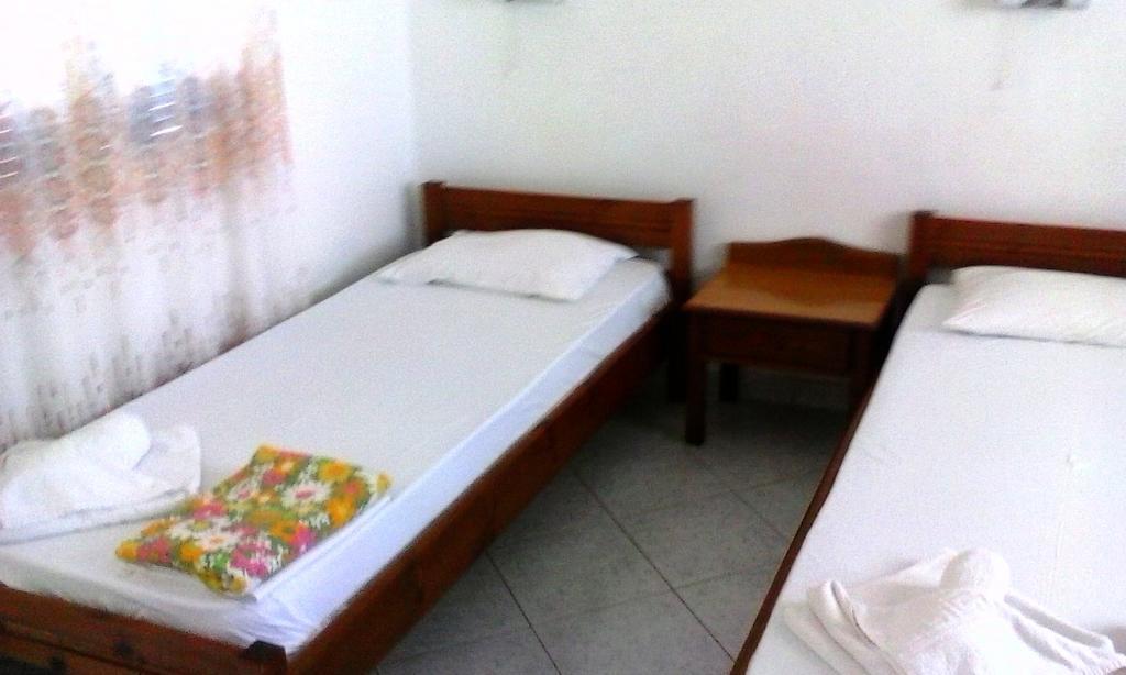 Vaso Rooms Livadakia Exterior foto